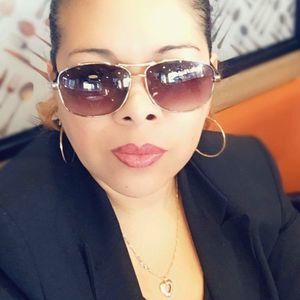 Meet your Posher, Blanca